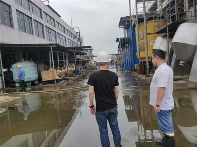  【湖北日报】长江埠30家受渍企业恢复生产