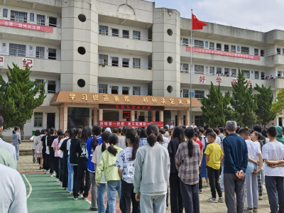 应城市城北初中举行世界无烟日宣传及签名活动