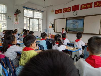 应城市实验小学网络安全宣传教育进校园