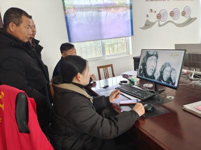应城市杨河镇组织观看爱国系列公益短视频