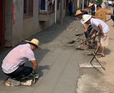 应城城中街道古城社区道路拓宽硬化助力居民出行