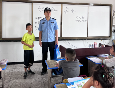 应城市陈河小学铁路安全教育根植学生心田