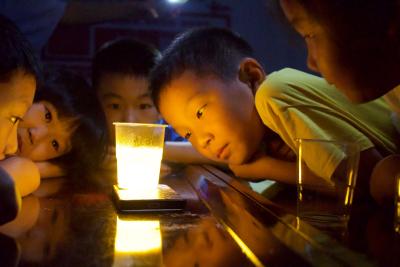 应城：科学实验点燃留守儿童求知之火