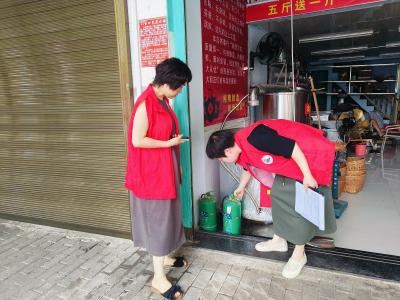 应城市城中街道月圆社区：消防检查不停歇   严抓安全不松懈