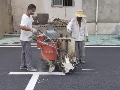 应城城中碾屋社区闲置地“变”停车场