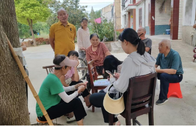 应城城中街道：服务筑保障 “两险”惠民生