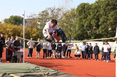 应城第一高级中学举办第59届田径运动会