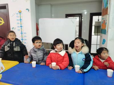 应城市城中街道古城台社区开展暖心冬日亲子活动