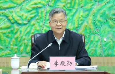 李殿勋主持召开长江防总2025年指挥长视频会议
