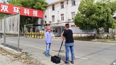 应城：展示劳模风采   礼赞劳动精神