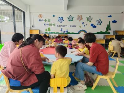 应城黄滩镇“老幼共读”活动掀起全民阅读热潮
