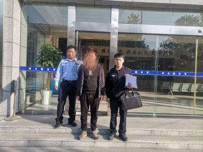 应城市杨岭派出所快速破获一起破坏交通设施案件