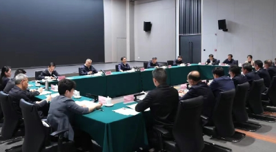 王忠林调研省属国企改革发展工作并主持召开座谈会 聚焦支点建设 深化改革创新 推动省属国资国企做强做优做大
