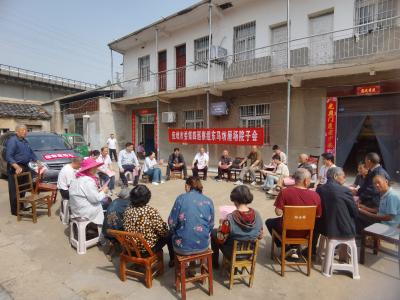 应城市委第四巡察组在东马坊街道吴台村召开屋场院子会