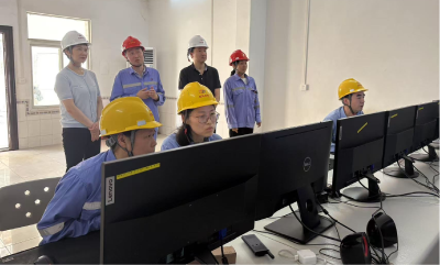 应城劳模工匠助企行   赋能产改添“匠”力