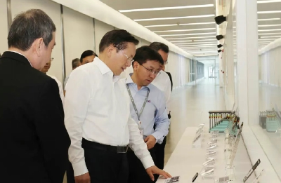 王忠林在武汉调研高新技术产业发展时强调 加快推进高水平科技自立自强 推动科技创新和产业创新深度融合