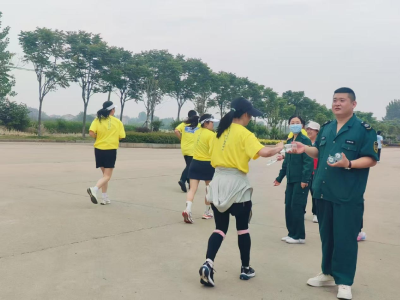 应城市自然资源和规划局志愿者助力全民健身活动圆满召开