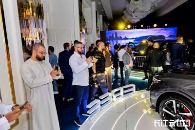 乘风出海立品牌！看湖北岚图如何成为“中国名片”