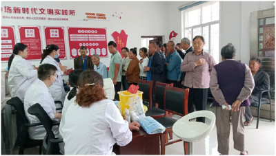 免费体检   家庭医生签约     应城市南垸良种场健康服务到“家门”