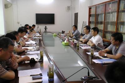 安陆：召开市委反腐败领导协调小组会议