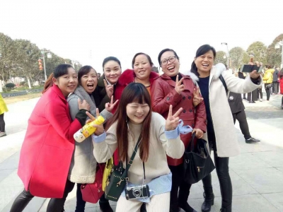 市汽运总公司组织“三八”妇女节春游活动