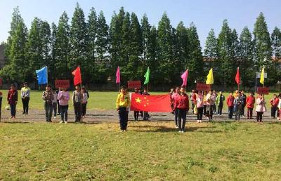 棠棣四联小学举行春季体育运动会