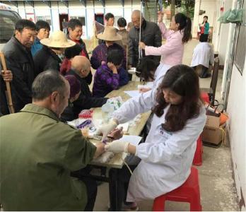 孛畈镇卫生院开展基本公共卫生服务项目健康体检活动