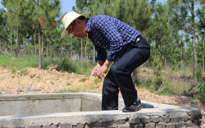 洑水镇实地检查各村水利工程建设 