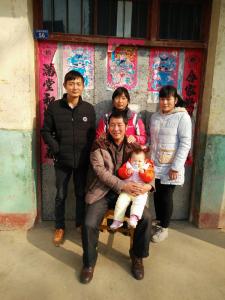 “三招”敲开幸福门——辛榨乡陈大兵家庭