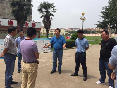 府城街道党工委检查指导城区学校中考工作