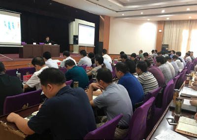 省水利厅专家应邀到我市作河（库）长制专题报告