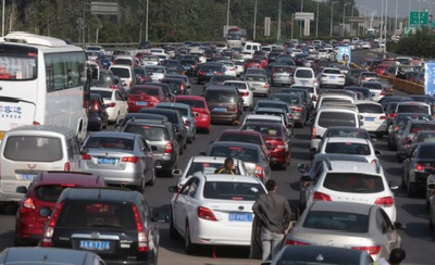 国庆三天 湖北省高速公路行车累计达400万辆
