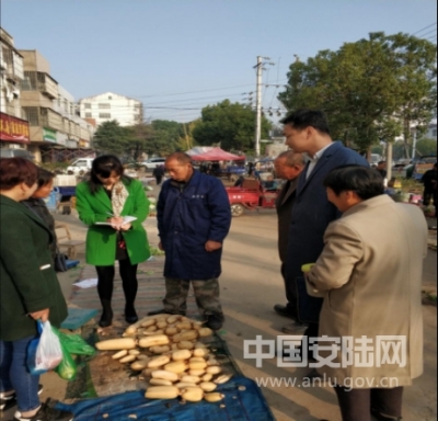 南城街道扎实推进第四次经济普查查遗补漏工作