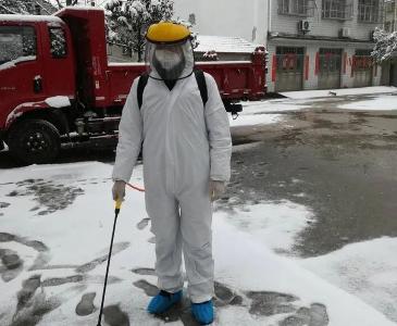 疫情面前显身手 ——记安陆市疾控中心新冠肺炎防控消毒组