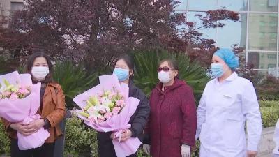 安陆市首批新冠肺炎出院患者为医护人员送锦旗