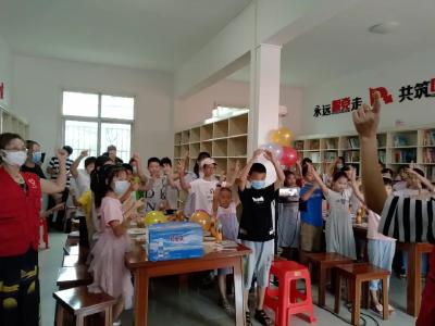 图片新闻