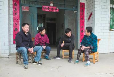 以真心真情投身扶贫一线——记市文旅局驻棠棣镇金泉村工作队长张磊