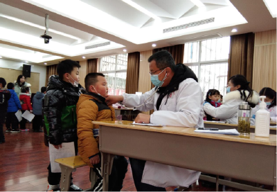 安陆市妇幼保健院开展中小学生健康体检活动