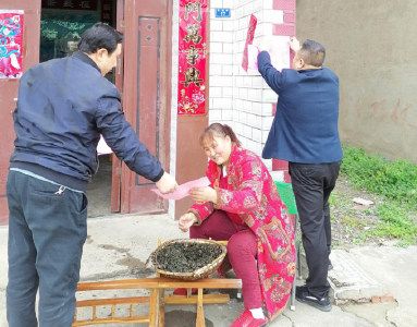 南城街道开展铁路安全宣传