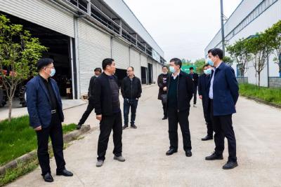 李先乔到李店、洑水调研经济社会发展情况
