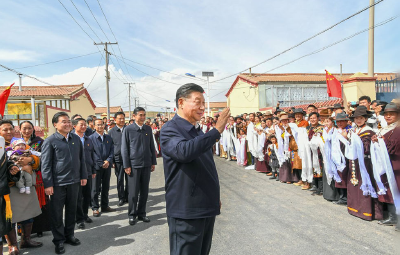 到民族地区考察 习近平频频强调这个庄严承诺