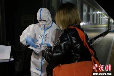 首次纳入！高铁上这种行为或属违法