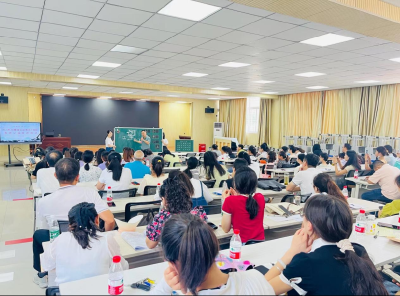 安陆市小学书法教师公益培训活动在泰合小学举行