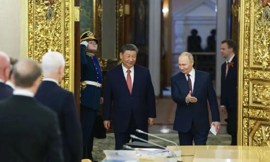 习近平同俄罗斯总统普京举行会谈