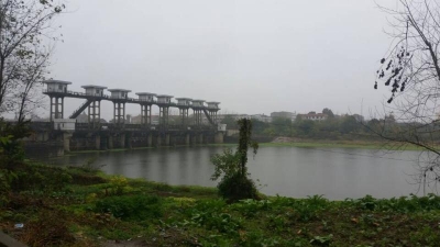 汉川加快灾后水利工程重建