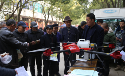 市政协在田二河镇开展“四下乡”活动 