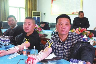 学雷锋无偿献血活动走进分水镇 