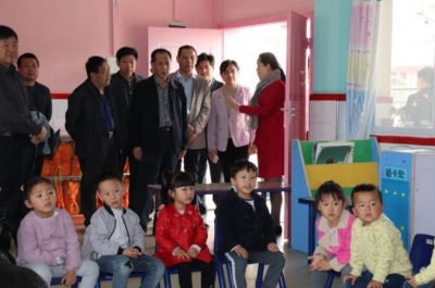 市政协召开六届十六次主席会议 