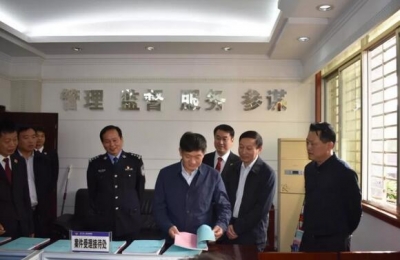 李先乔调研扫黑除恶工作 