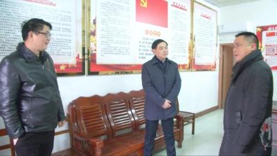 市领导看望慰问优秀人才和宗教界代表 